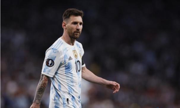 两人为“改命”，用红笔涂画泰山35处文物！法院：追究刑责